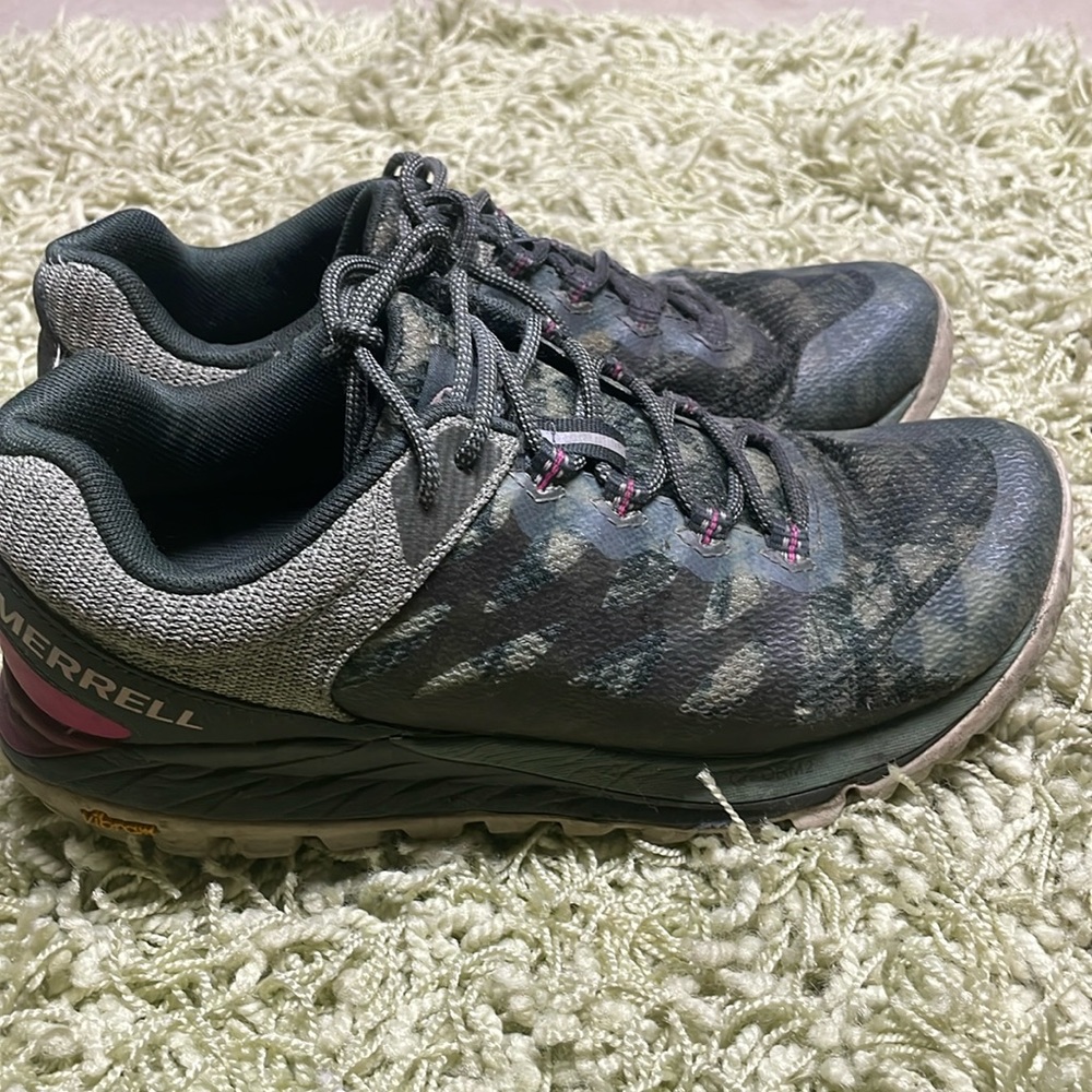 Merrell tennis shoes